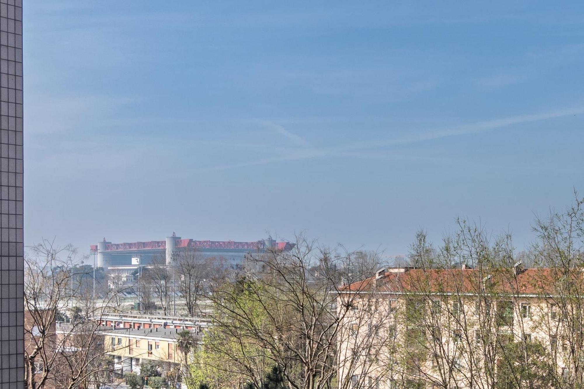 Appartement Trilocale In Via Pogatschnig 40 -- San Siro-rho Fiera-duomo Milaan